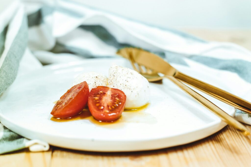 mozzarella-3-1024x683 La mozzarella, un choix plus mesuré que le fromage « bon pour le cœur »